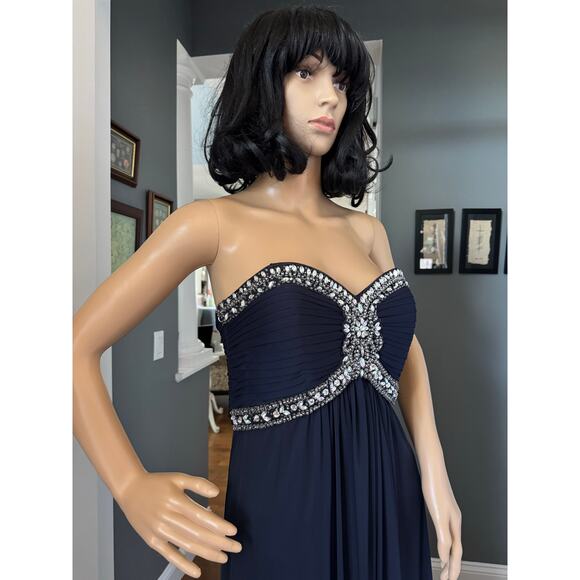 XSCAPE Navy Chiffon Jeweled Bodice Empire A-Line strapless Evening Gown 8 - Picture 16 of 16
